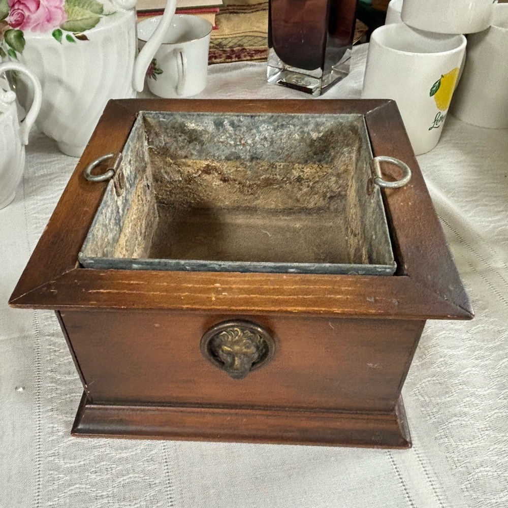Antique Cellarette